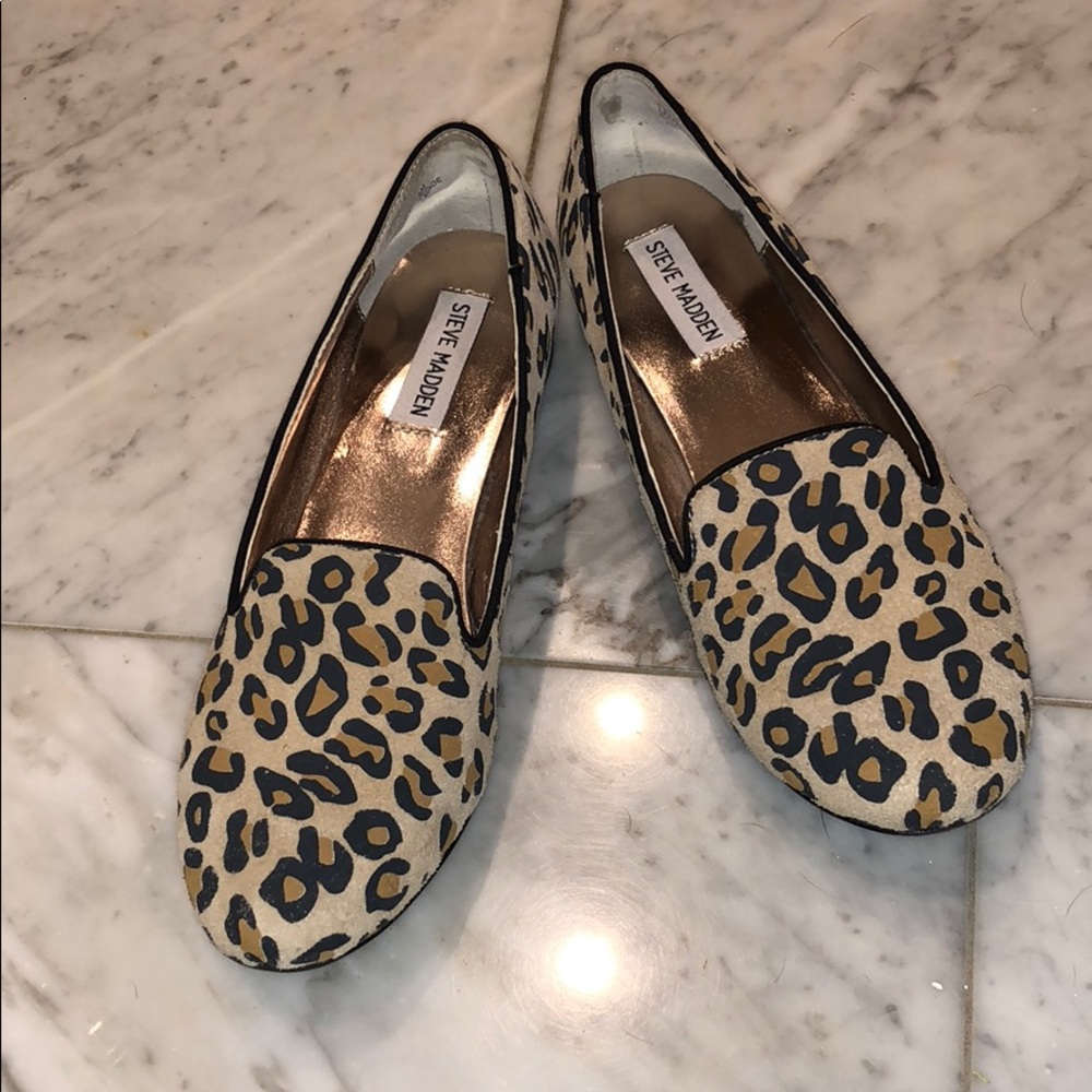 Steve Madden Leather leopard loafers